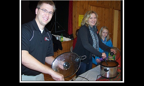 Aichele & Hagers at Winter Show Chili Feed-Dec 15 issue Image